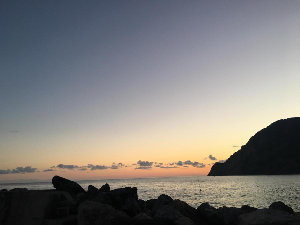 Le Cinque Vele ***** Cinque Terre Apartment Monterosso al Mare Exterior photo